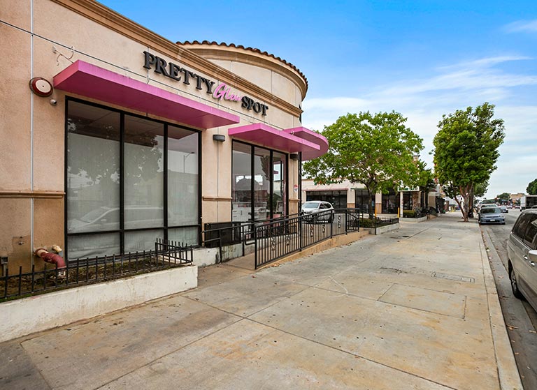3006-E.-Florence-Ave.,-Huntington-Park,-CA-10