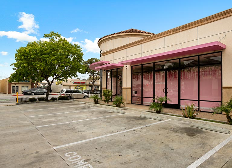 3006-E.-Florence-Ave.,-Huntington-Park,-CA-17