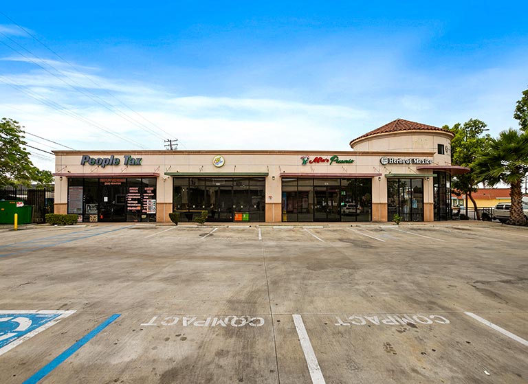 3006-E.-Florence-Ave.,-Huntington-Park,-CA-8